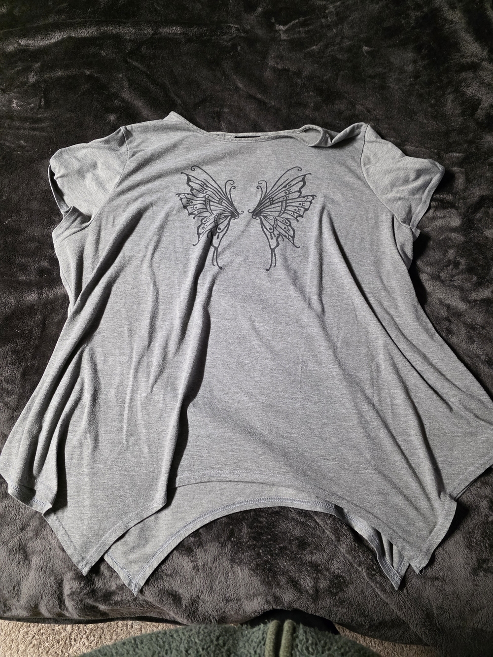 Women's 3X Gray Butterfly Graphic Tee